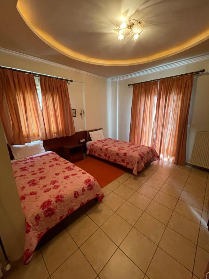 Hotel Melastron Elassona Екстериор снимка