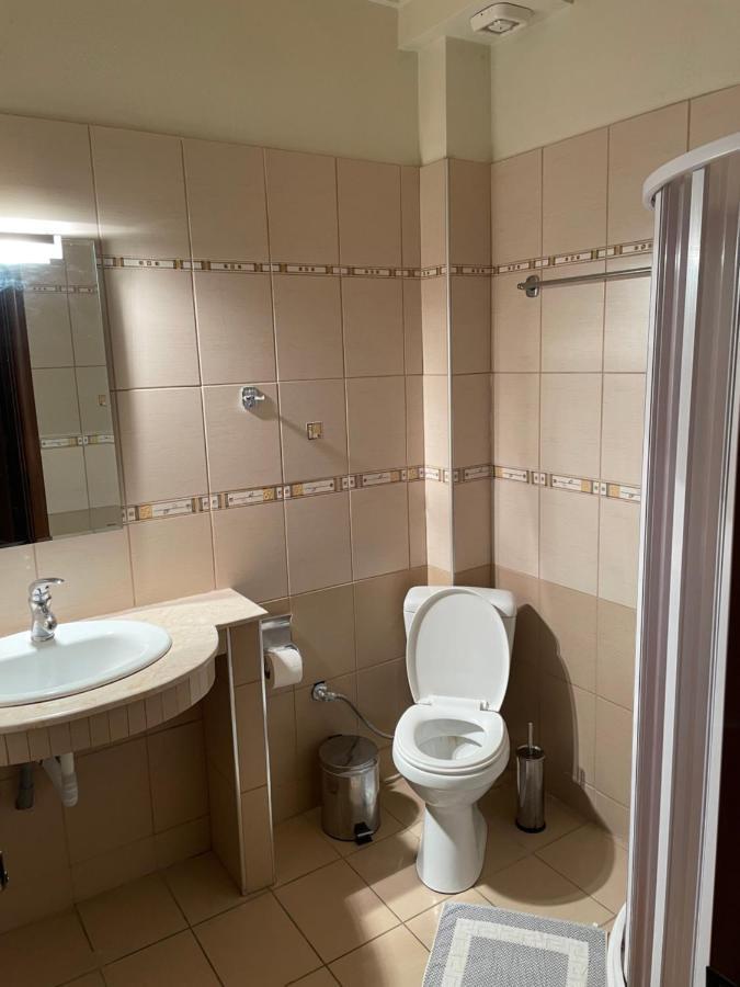 Hotel Melastron Elassona Екстериор снимка